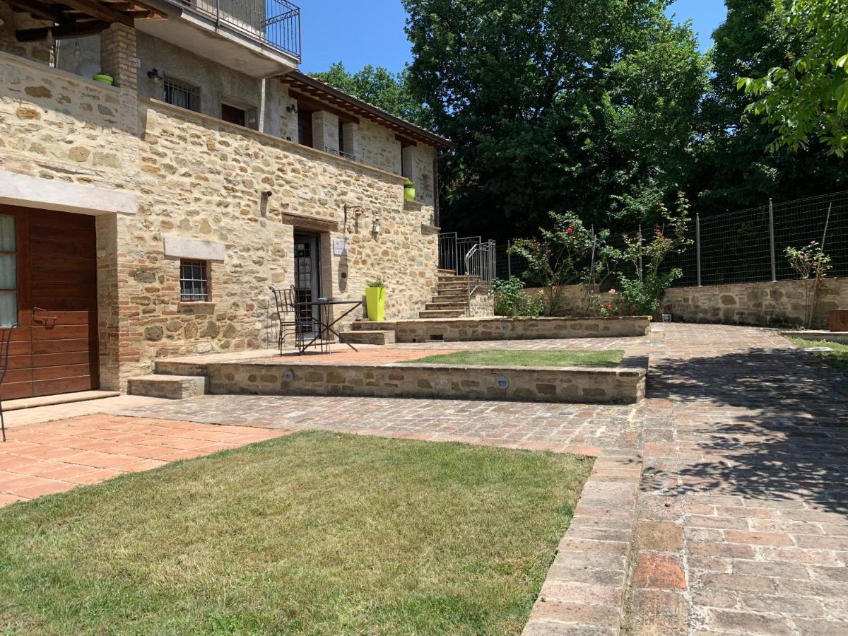 Agriturismo La Palazzetta Di Ассизи Экстерьер фото