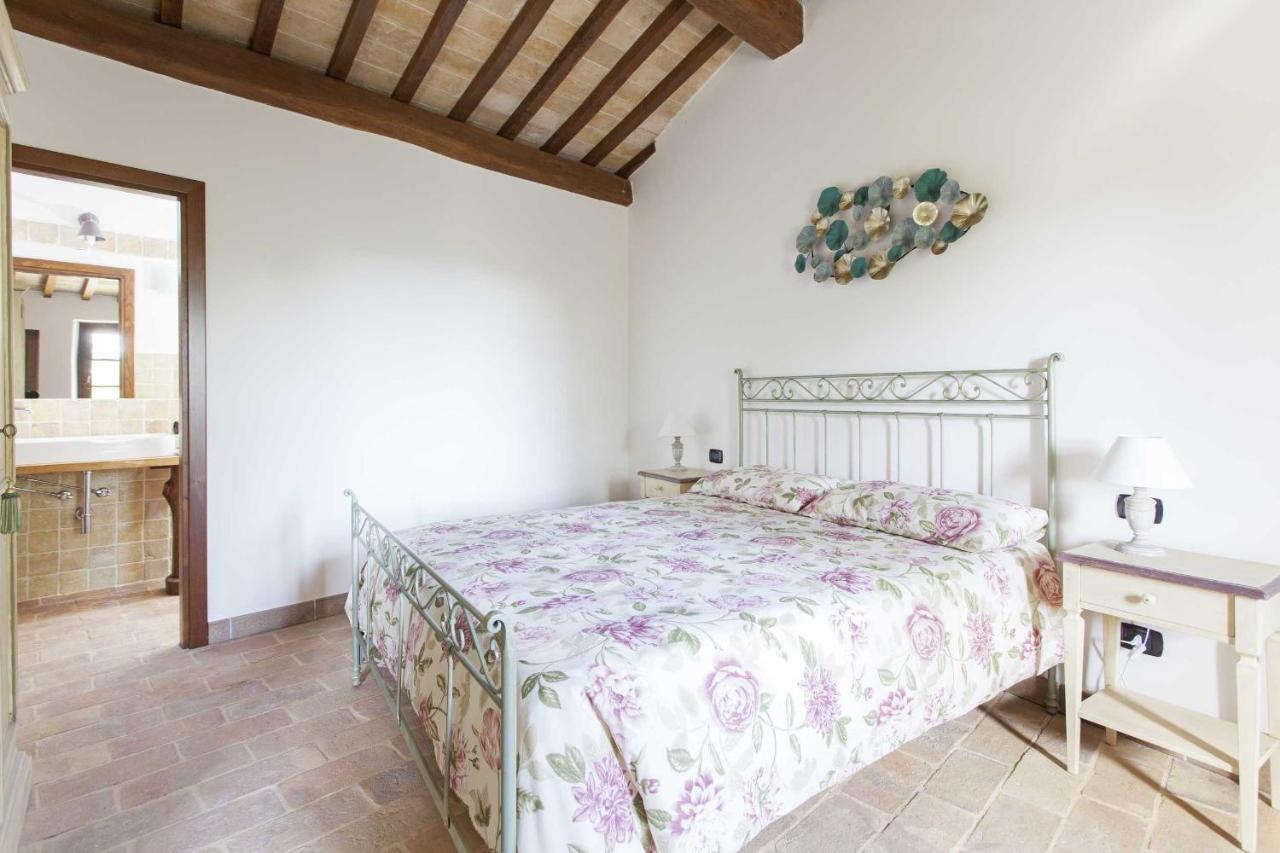 Agriturismo La Palazzetta Di Ассизи Экстерьер фото